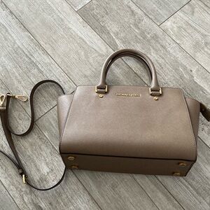 Michael Kors Selma Satchel